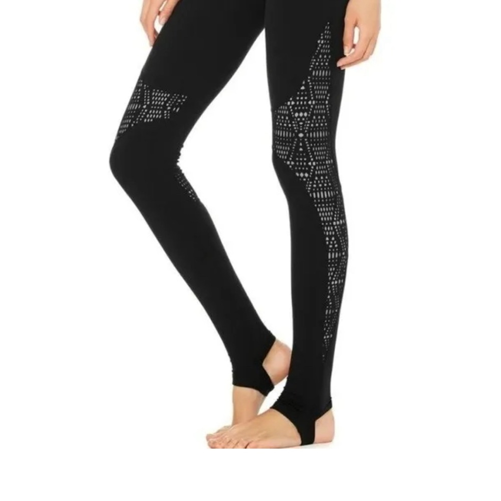ALO West Coast Laser Cut Leggings